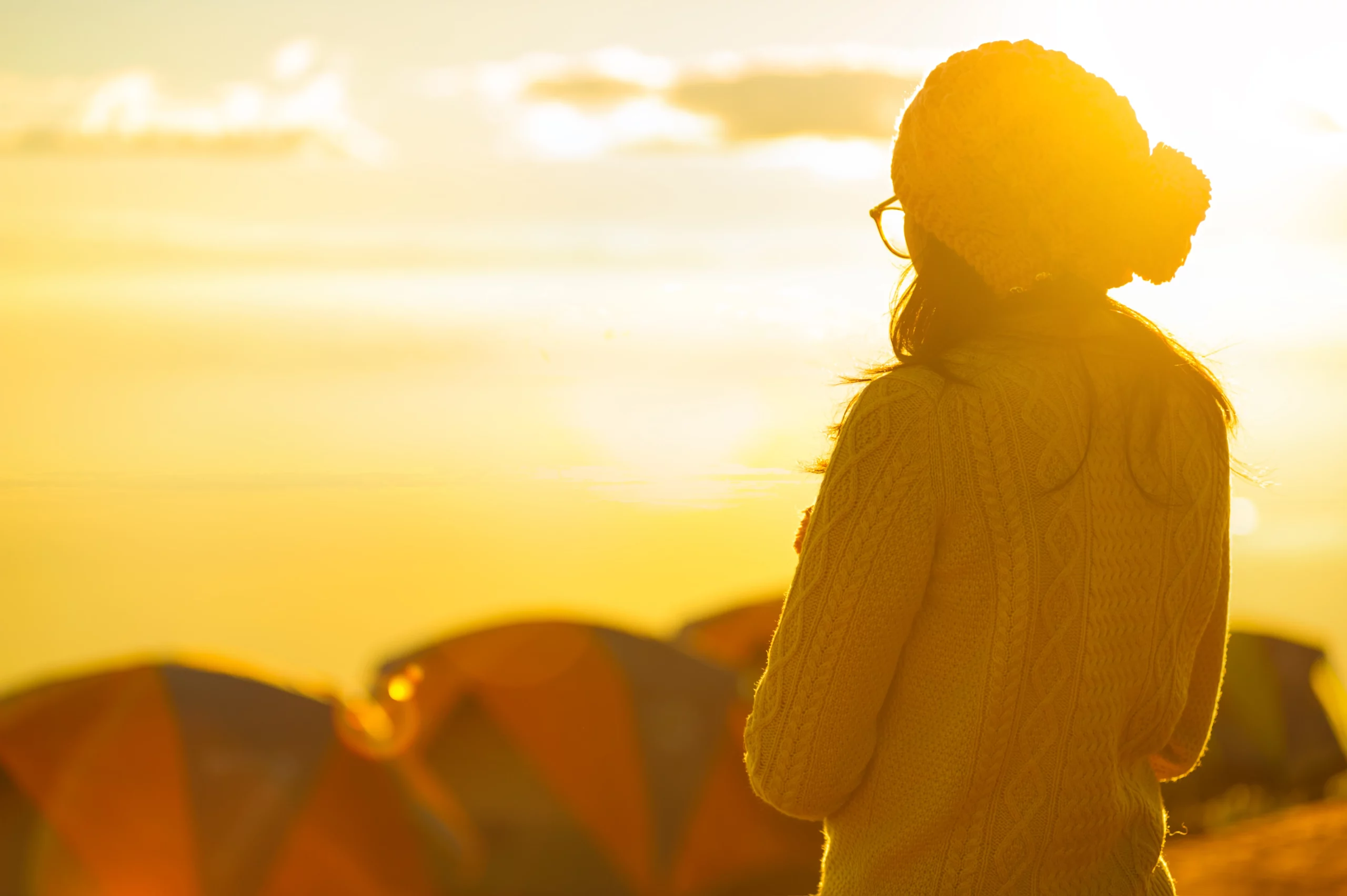 Paysage doux au lever du soleil, ambiance sereine – Olga Sumi Coaching